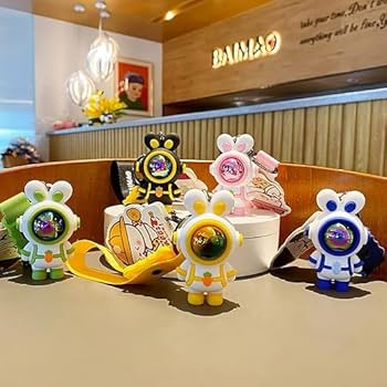 Amazon.co.jp: [AIXUAN] かわいいキーホルダーキャーキャー