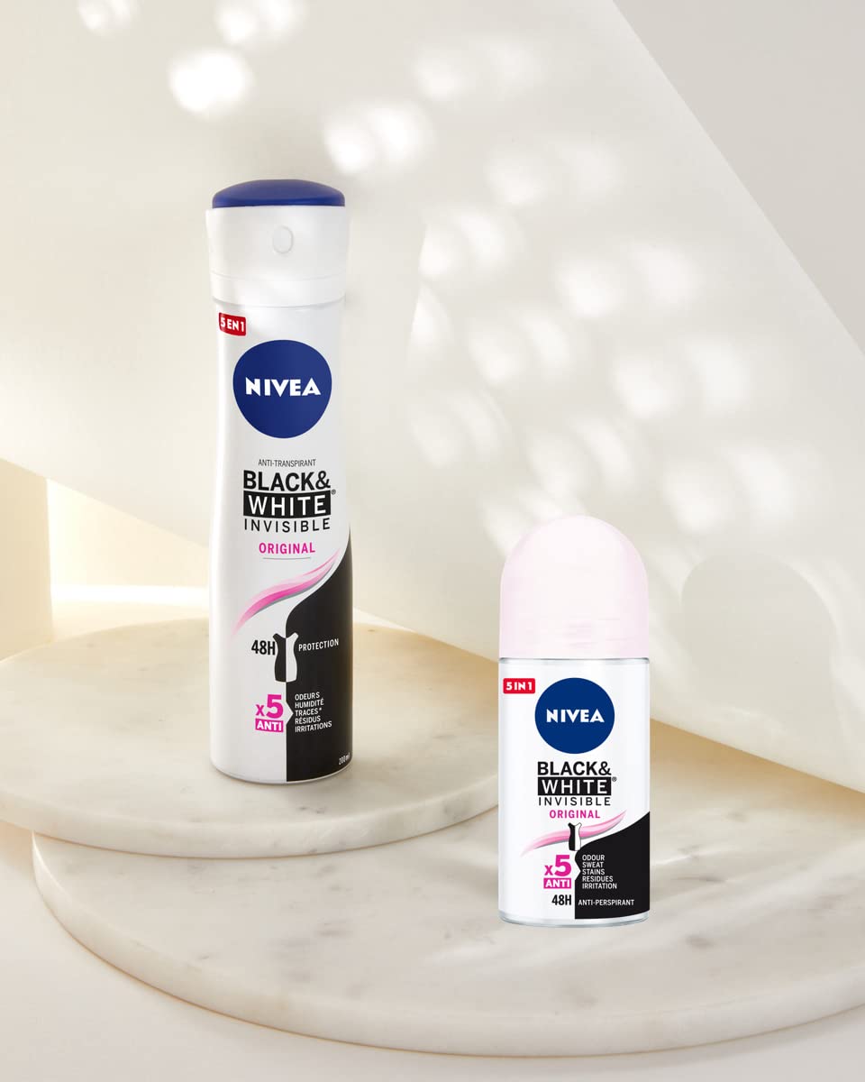 NIVEA Black & White Invisible Original Lot de 6 flacons de 6 flacons de 50 ml anti-transpirants pour peau douce avec parfum, déodorant roll-on pour protéger les vêtements