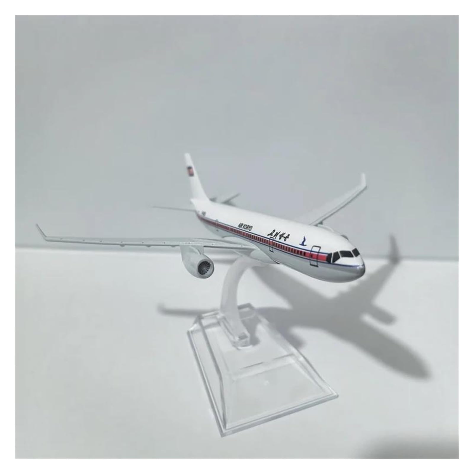 Aereo in Metallo pressofuso 16 cm per la Corea del Nord A330 Modello di Aereo Diecast in Metallo Scala 1/400 Aerei Decorazione Hobby Aerei per Raccolta ed Esposizione