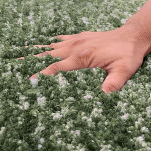 Image of Amazon Brand - Umi Hawai Microfiber Bath Mat Super Soft Non-Slip Washable Multipurpose Bathroom mat, Bedroom Doormat for Home -Green, (60x90 cm) Pack of 1