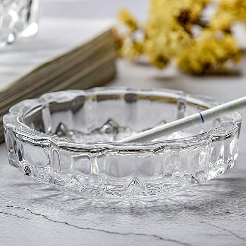 CZUMJJ Round Glass Ashtray,2 Pack Glass Ashtray for Cigarettes Cigars, Clear Glass Ashtrays for Smoker Outdoor Indoor Decoration(6.1\'\' in Diameter)