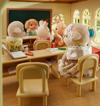 Calico Critters - Sheep Family - Miniature Collectible Dollhouse Figures