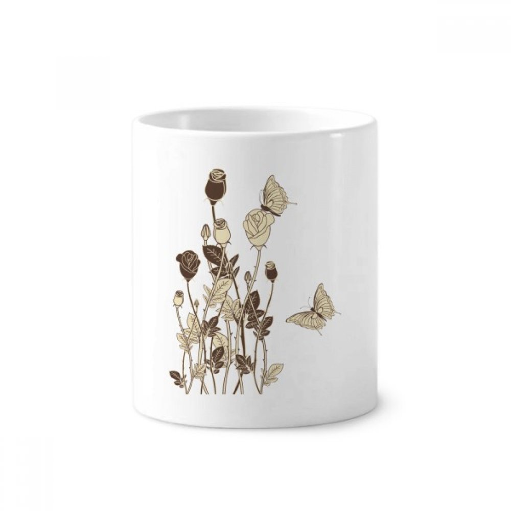 Plante à dents et rose sur mug céramique pour remplacer les pots à crayons ordinaires