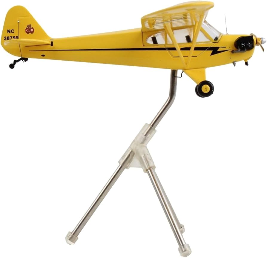 Amazon.com: GeminiJets GGPIP015 Sporty's Piper J-3 Cub NC38759