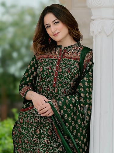 Image of Arayna Women's Cotton Printed Kurta Set with Palazzo Pants and Dupatta | Ethnic Straight Kurta
