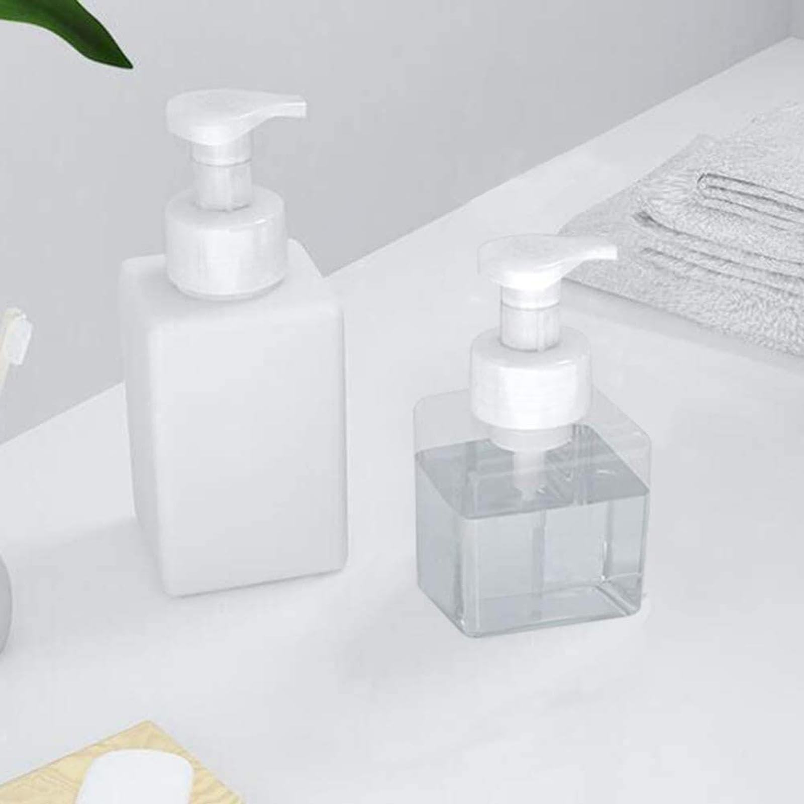 プレミアムエスリーク「潤い」200ml ポンプボトル 4本 プレミアムエスリーク「潤い」200ml ポンプボトル 4本