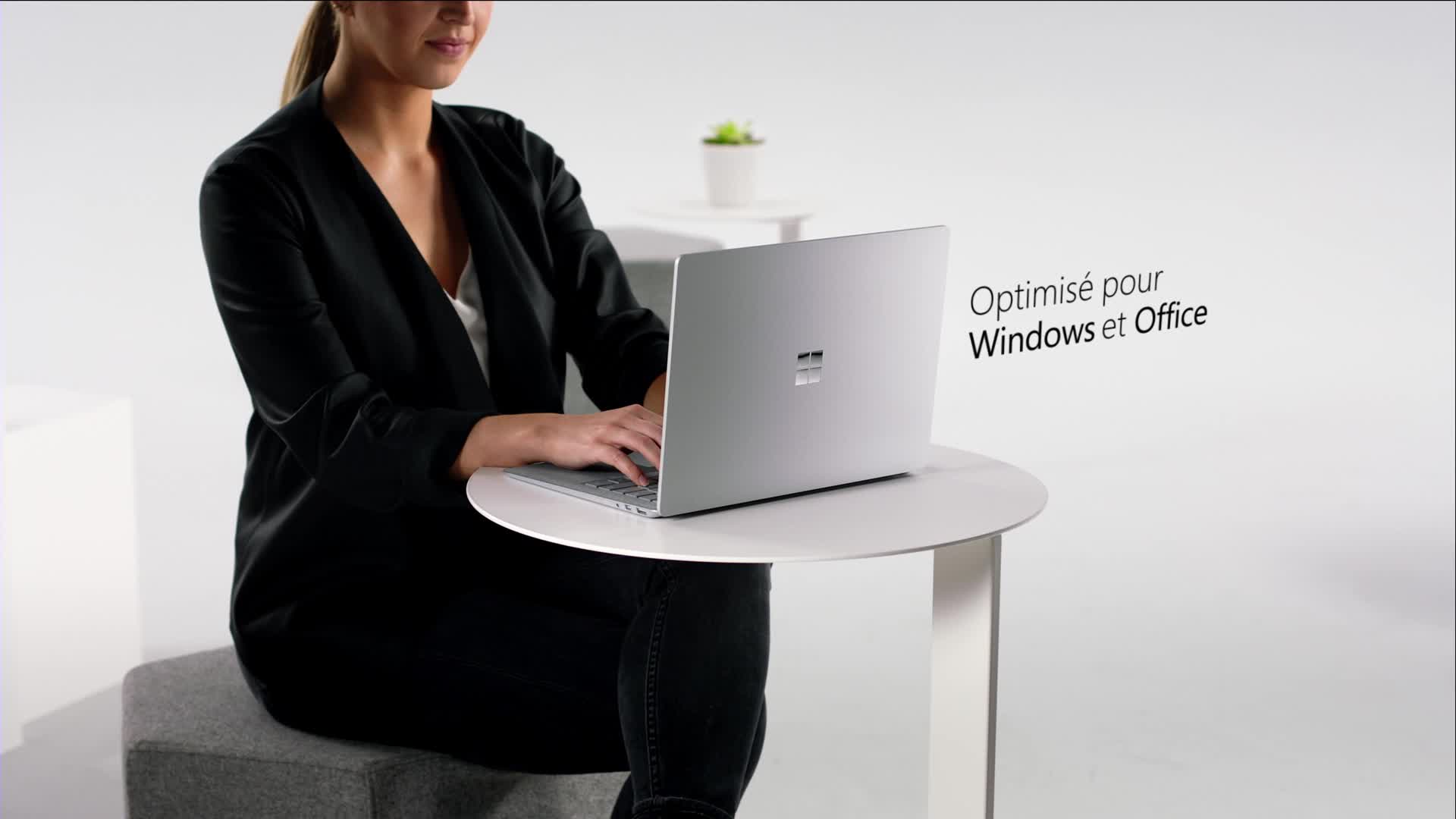 Microsoft Surface Laptop 2, 13.5