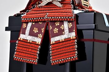 兜飾り◆加藤一冑◆伝統工芸 コンパクト五月飾り 鎧 五月節句 甲冑 兜 Amazon | 五月人形 鎧飾り 加藤一冑作 真多呂人形 初節句 端午の節句