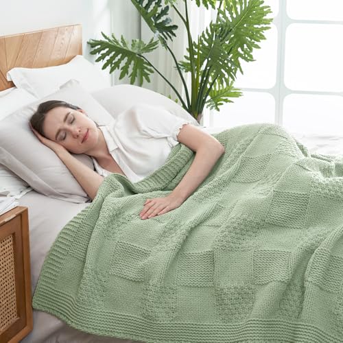 Amélie Home Checkered Chenille Knit Throw Blanket for Couch, Classic Texture Decorative Soft Blanket for Sofa, Chair & Bedroom, 60"x80", Sage Green