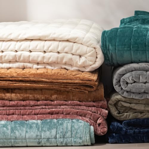 RECYCO Luxury Velvet Quilt Set Full Queen Size, Lightweight Velvet Comforter Set, Oversized Bedspread Coverlet Quilted Bedding Set, with 2 Matching Pillow Shams, for All Season, Cream White by RECYCO - Used condition - Image 7