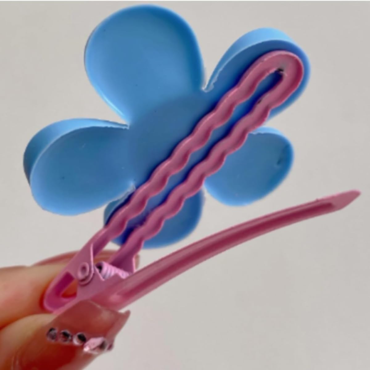 kit Presilhas 14 unidades grampo TIC TAC De Cabelo Infantil menina feminino kit de Acessórios divertidos e alegres, presente para meninas (KIT AZUL) em promoção! Veja a oferta e mais achadinhos de Laços & Tiaras Infantis 4 Hoje é o melhor dia para comprar kit Presilhas 14 unidades grampo TIC TAC De Cabelo Infantil menina feminino kit de Acessórios divertidos e alegres, presente para meninas (KIT AZUL) com aquele preço maroto! Promoção! Aproveite a oferta! 4