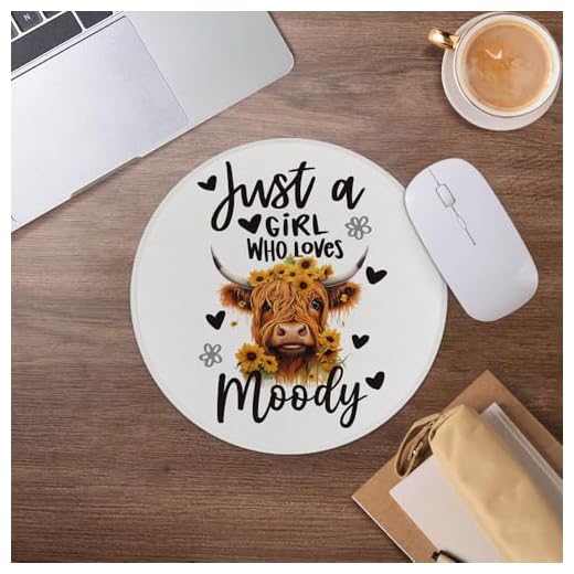 Highland Cow Mouse Pad,Cute Cow Floral Mousepad for Desk Home Office Dorm Computers Laptop Accessories,7.9x7.9 Inch