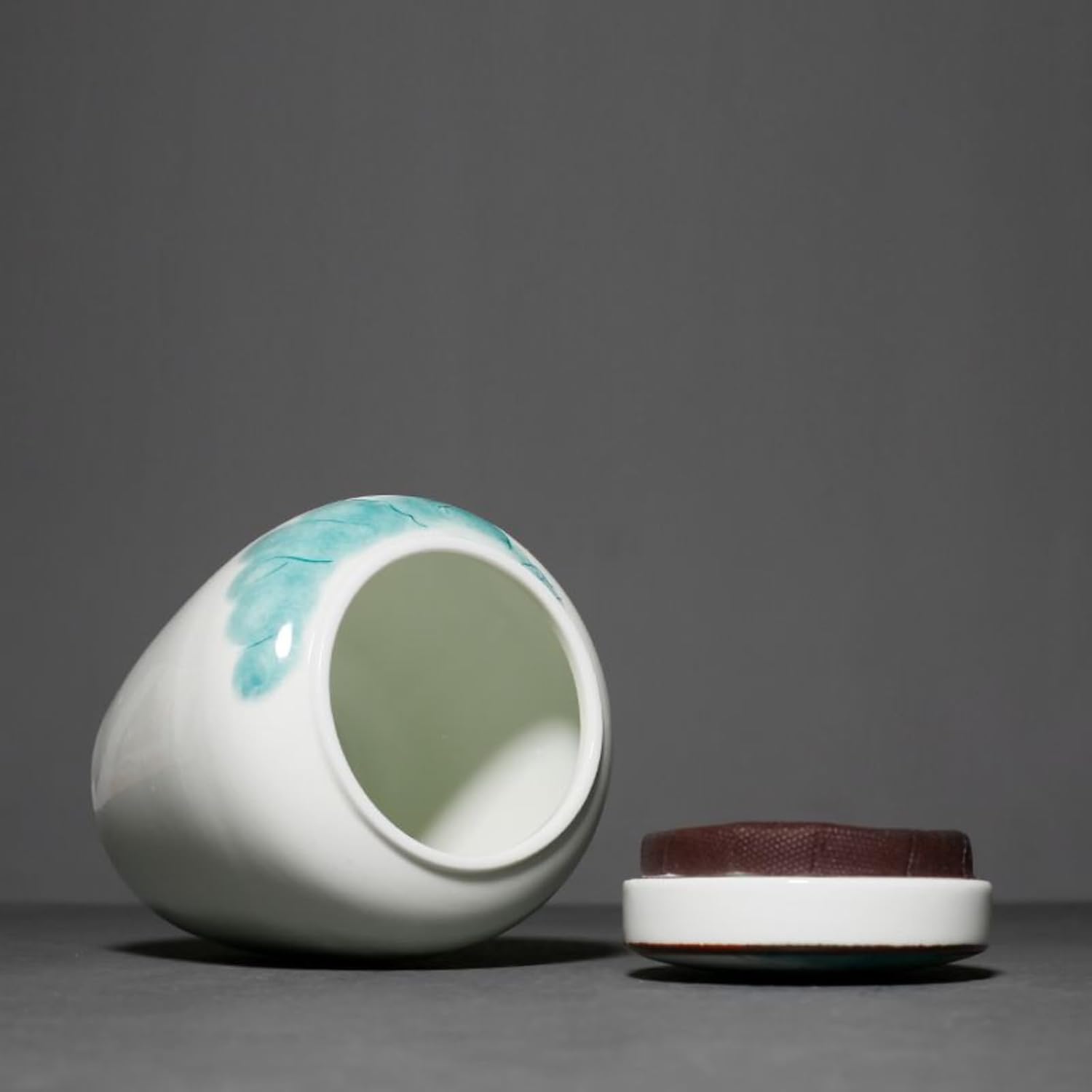 Hand-drawn Ceramics Tea Canister, 400ml 13.6oz, Sealed Jar Ancient Style Household Storage Tank