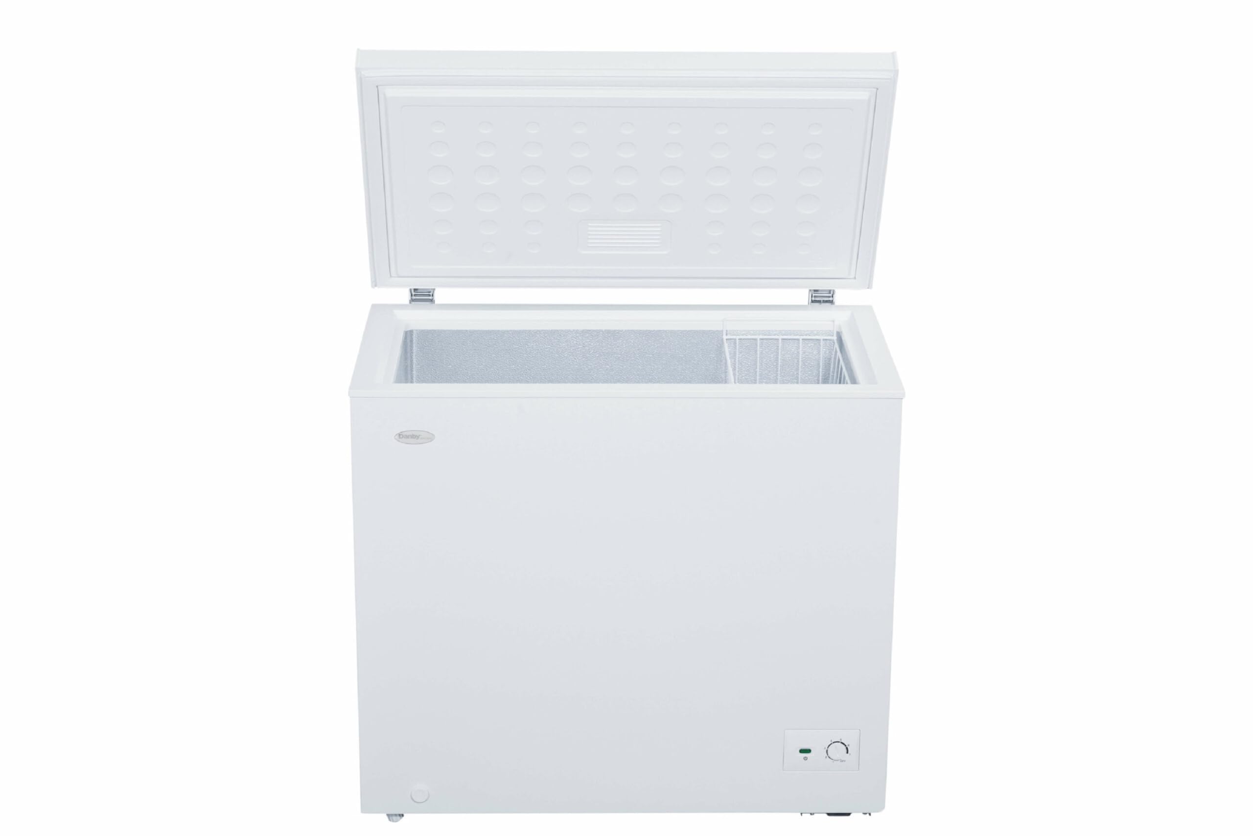 Danby Dcf087b1wm Diplomat 8.7 Cu Ft Chest Freezer on Fridge.com - View 3