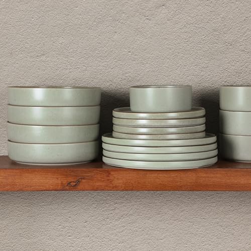 Image of Gibson Elite Gelston Stoneware Matte Reactive Glaze 16 Piece (Service for 4) Plates and Bowl Dinnerware Set - Green