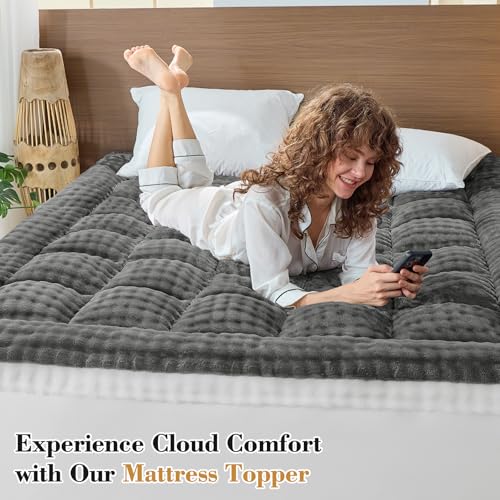 Image of Cymula Full Size Mattress Topper for Winter Fleece Bubble Pillow Top Mattress Pad with 8-21 Inch Elasticated Deep Pockets, Plush Down Alternative Fill Warm Fuzzy Mattress Protector, Grey