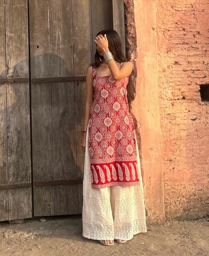 Image of Women's Sleeveless Ajrak Print Kurti, Pure Cotton Straight Fit Straight Cambric Jaipuri Printed Kurti