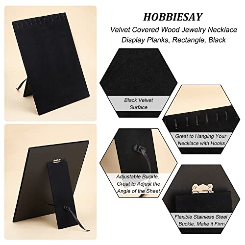 Stands pour bijoux et chaînes pour ranger son dressing moderne