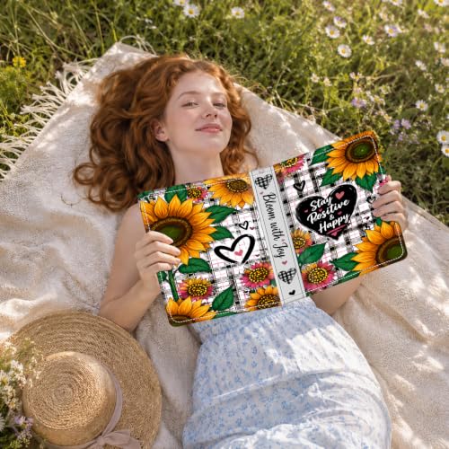 Image of Photo Album 4x6 120 Pockets Sunflower Plaid Pattern
