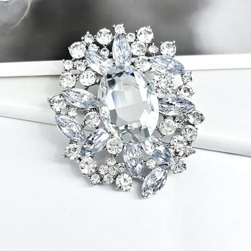 Image of Flower Brooch Pin Costume Jewelry Accessory Gold Tone