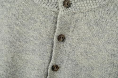 Men's Vintage Solid Color Single-Breasted Straight Long Sleeve Sweater3