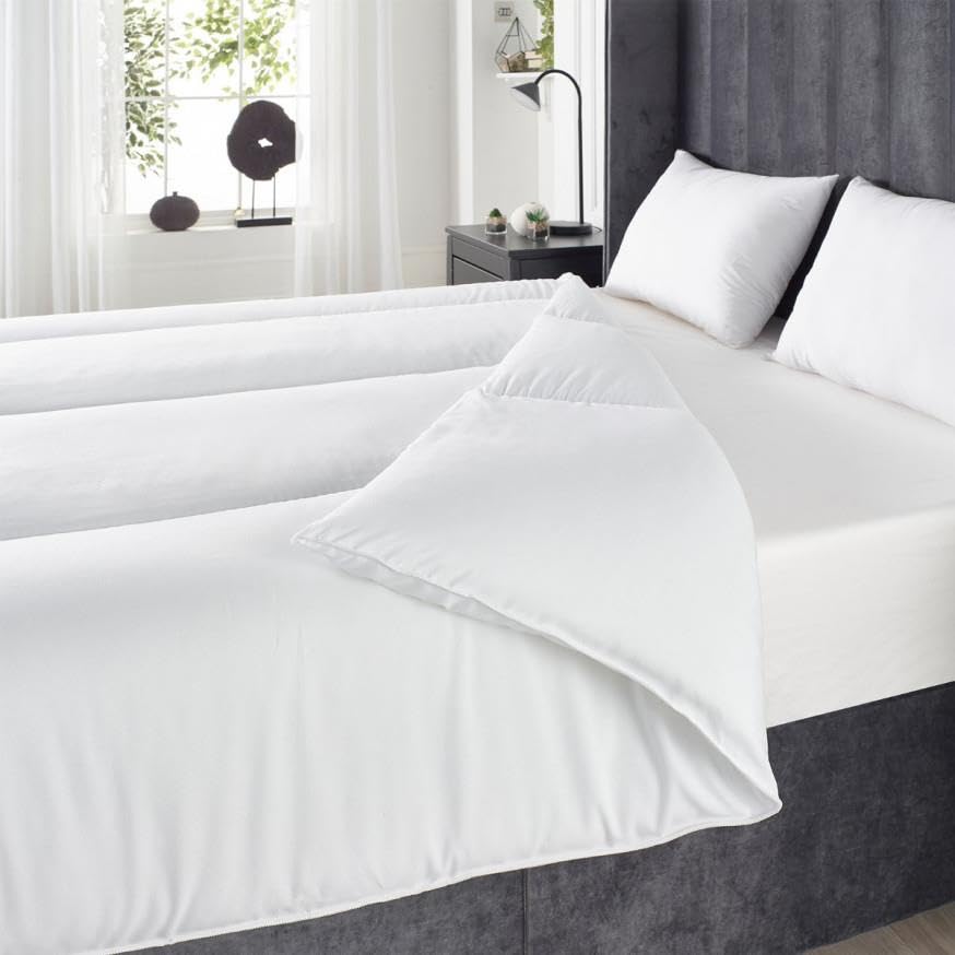 OHS 4.5 Tog Duvet King Size Soft Like Down, Lightweight Summer Quilt Anti Allergy Soft Comfy Microfibre Cover Hotel Quality Hollowfibre Machine Washable King Size Duvet, White