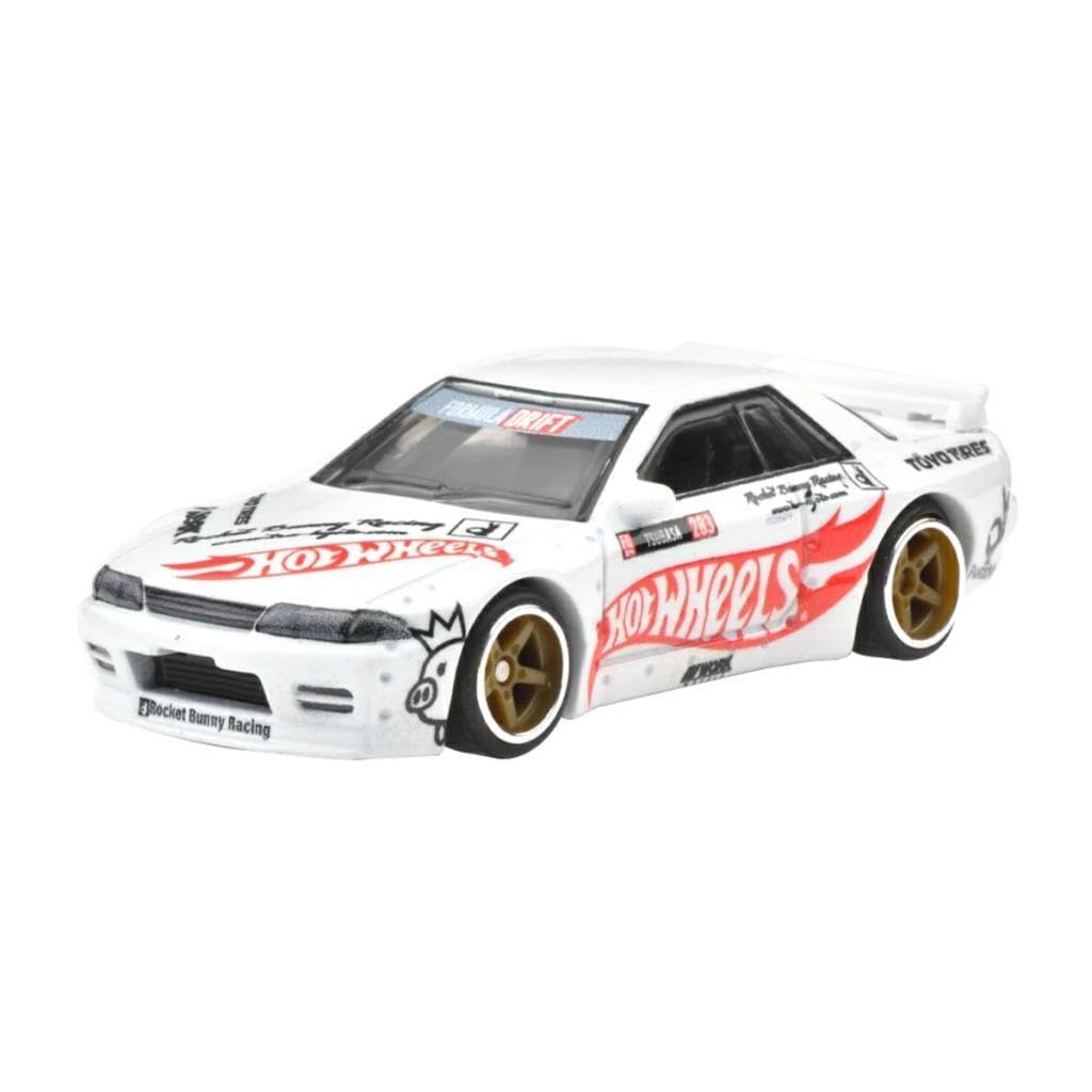 Premium Car Culture NISSAN SKYLINE GT-R (R32) PANDEM HRV68
