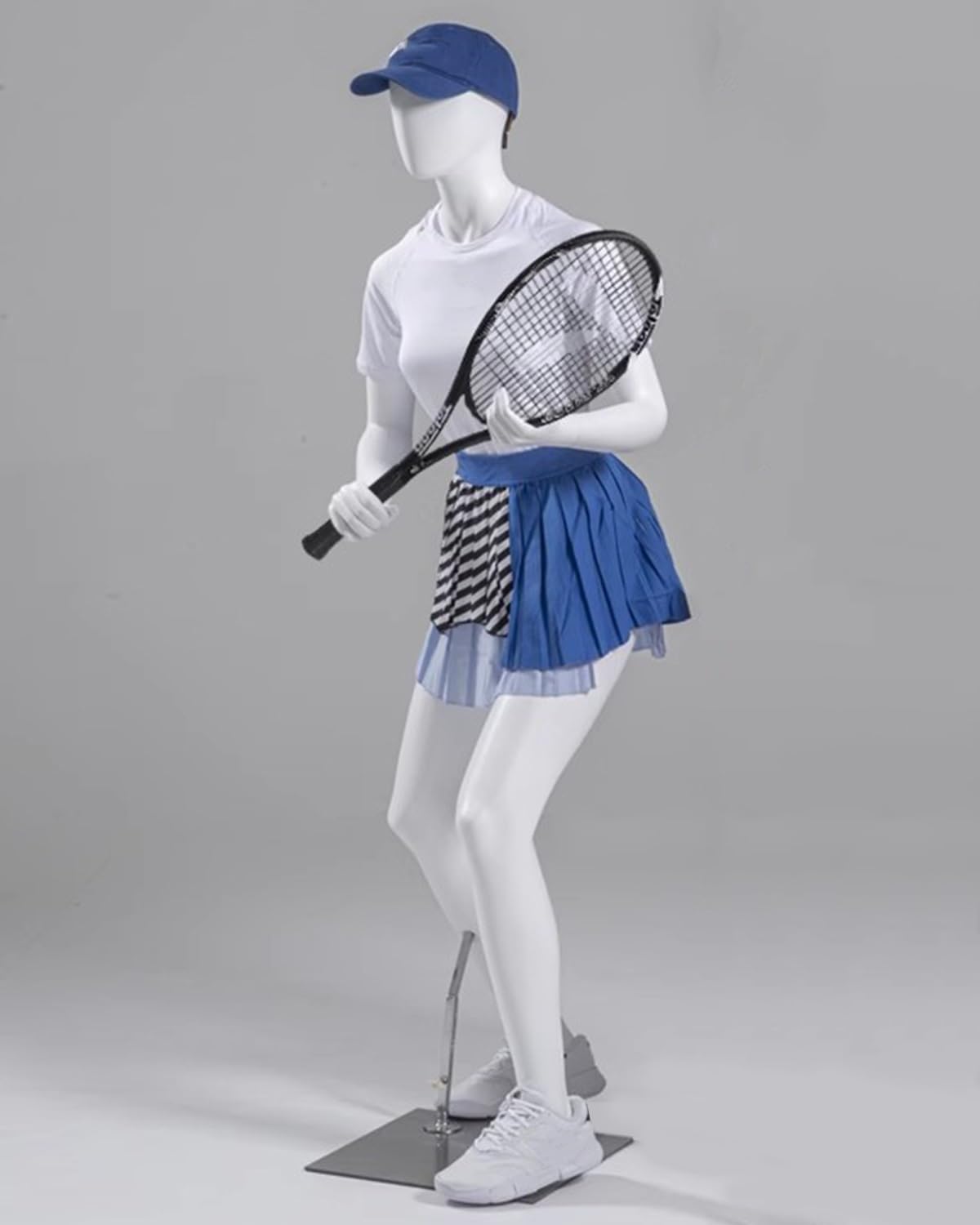 Manekin Realistyczny Stojący Sportowy Manekin, Mięśniowy Manekin do Badmintona i Tenisa, Forma Sukienki, Pełnowymiarowy Manekin do Prezentacji Ubrań(Female)