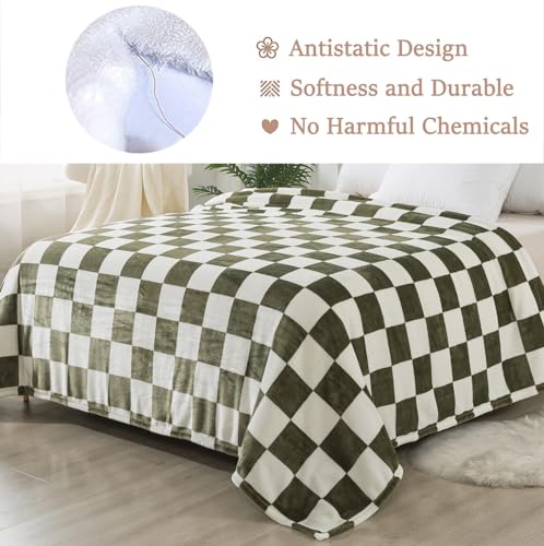 HOZY Checkerboard Checkered Fleece Throw Blanket, Checkered Plaid Flannel Blanket - Image 3