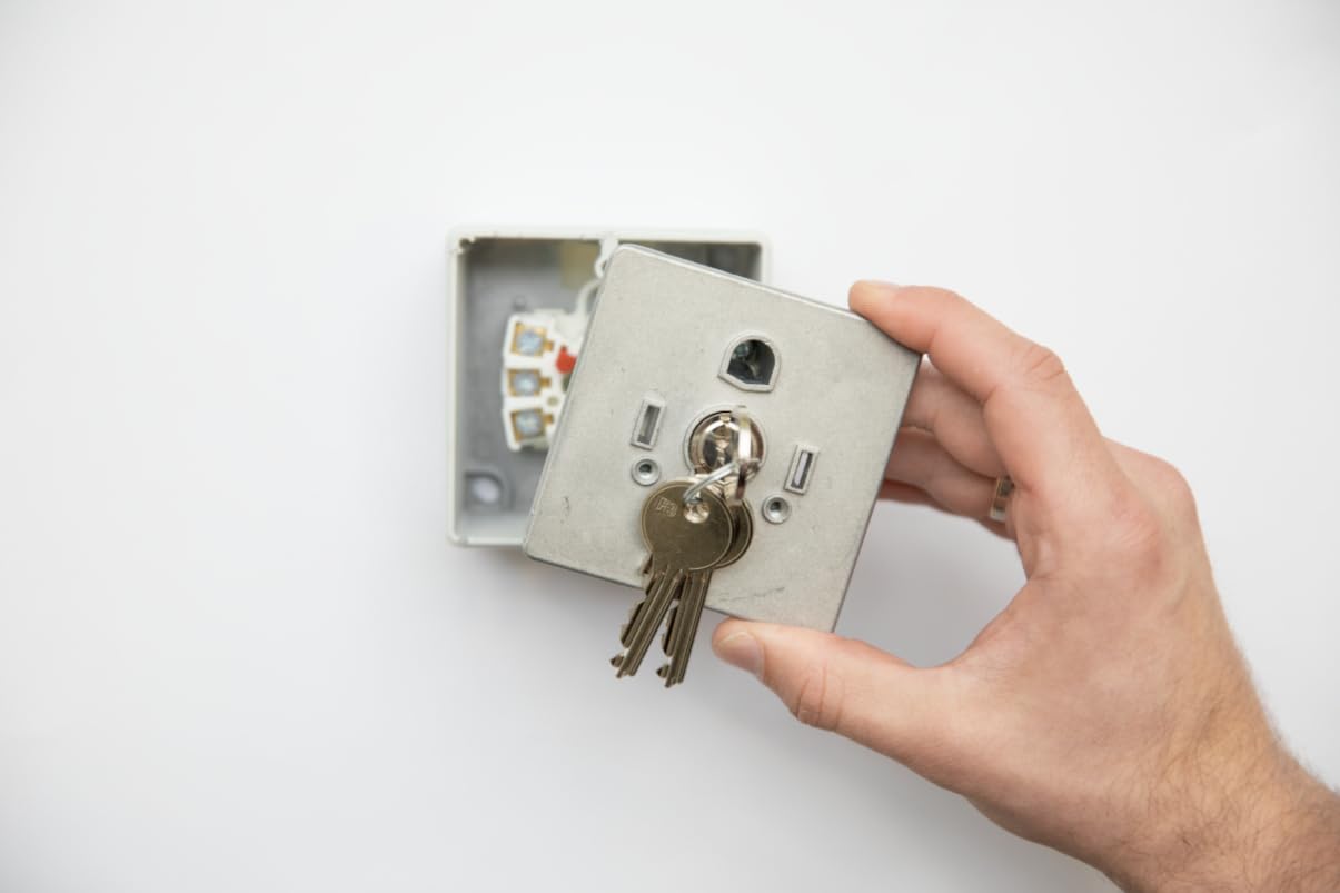 Schellenberg 25101 Schlüsselschalter Aufputz austauschbarer Schließzylinder inkl. 3 Schlüssel, zur Steuerung von elektrischen Garagen-, Außen- und Drehtorantrieben