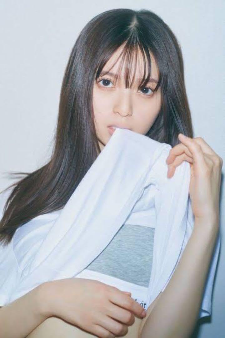 Amazon.co.jp: 齋藤飛鳥 最新写真2L判5枚セット B : おもちゃ