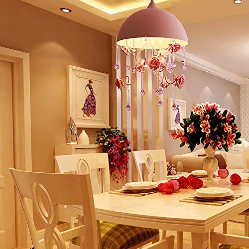 Chandelier rose en céramique pour chambre de princesse