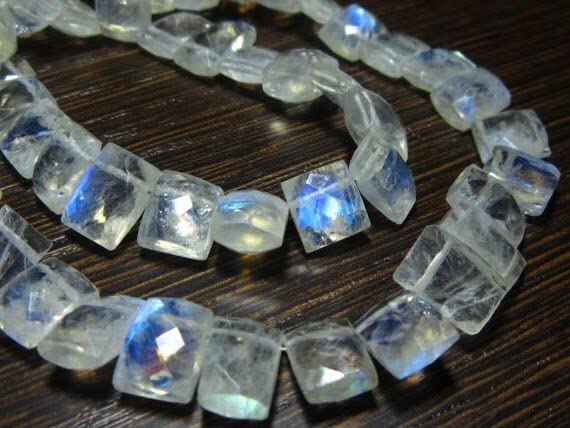 Pierre de lune arc-en-ciel LKBEADS taille damier de qualité AA supérieure