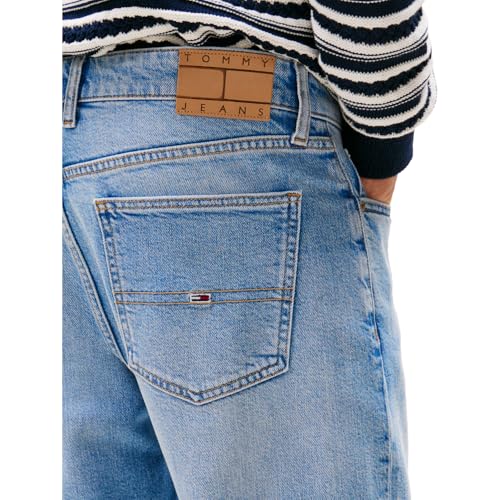 Tommy Jeans Men's Relaxed Tapered Stretch Jeans2