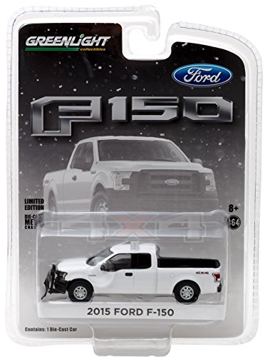 GreenLight 2015 Ford F-150 with Emergency Light Bar (1:64 Scale) & Snow Plow, White