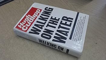 Hardcover Walking on the water Book