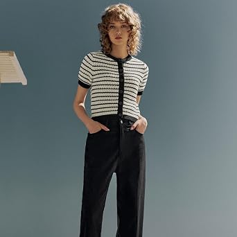 URBAN REVIVO Womens Short Sleeve Summer Cardigan Button Down Sweater Casual Crew Neck Striped Top Trendy