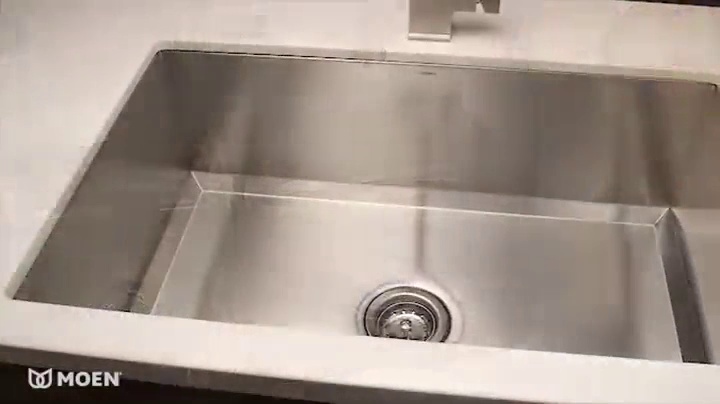 Moen Prep 16-Gauge Stainless Steel Undermount 32