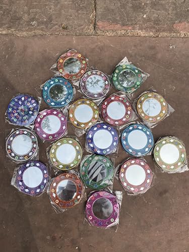 Image of Decorative Markup Mirror | Wood Multicolor Decorative Hand Mirror For Ladies, Makeup Mirror For Women (Pack Of 5Pc) (Multicolor) - Round