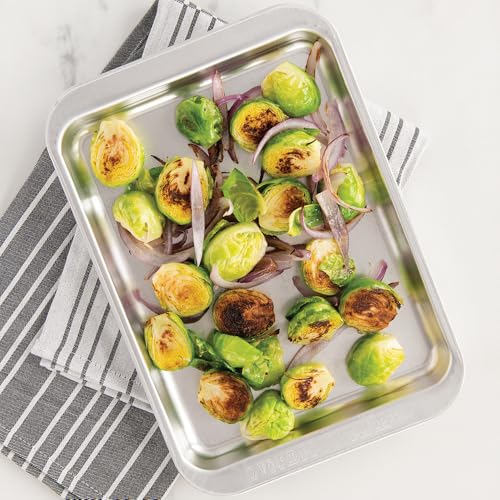 Plaque de cuisson compacte Nordic Ware 43090 en aluminium argenté - 3