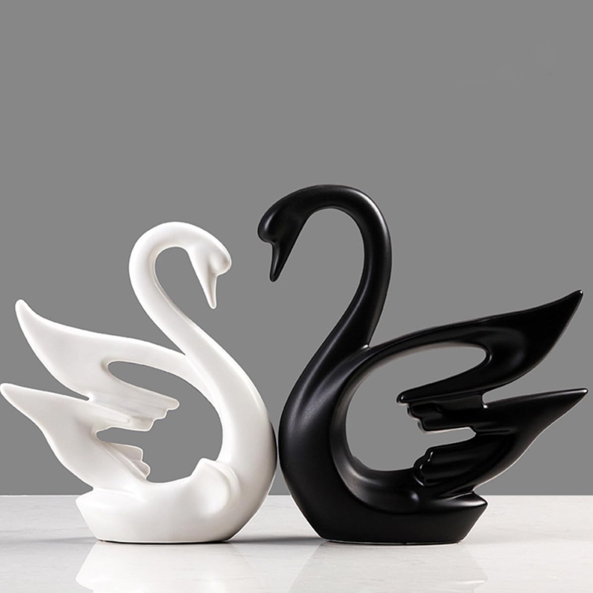 2stücke Teiliges Minimalistisches Schwäne Ornament Elegante Porzellan Figuren Stilvolle Tischdeko für Wohn Büro Langlebige Handgefertigte Dekoartikel