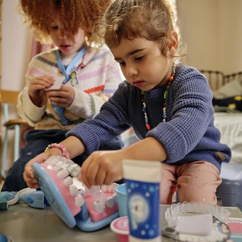 Image of Melissa & Doug Super Smile Dentist Play Set, 25-Piece Dentist Kit with Oversized Teeth, Large Tools & Accessories, Kids Toys for Girls & Boys 3+