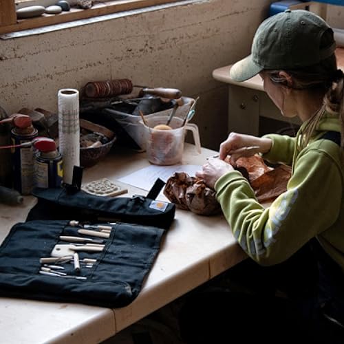 Carhartt Unisex 18 Pocket Utility Roll, Carhartt Brown