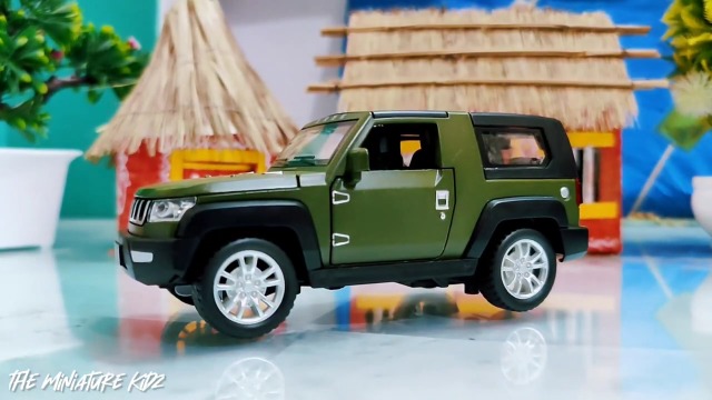 Magicwand 1:32 Scale Die-Cast Metal BAIC Motor Jeeep【Colors as