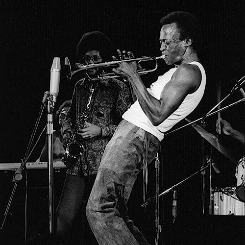 89. Miles Davis eléctrico (70-71): jazz-rock, libertad y el apogeo de un trompetista Podcast Por capa