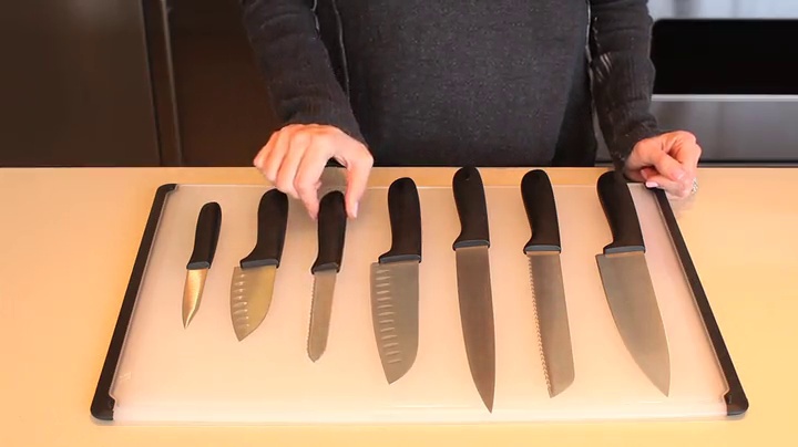 ナオキ OXO Amazon.com: OXO Good Grips 8 Inch Bread Knife (22481): Bread