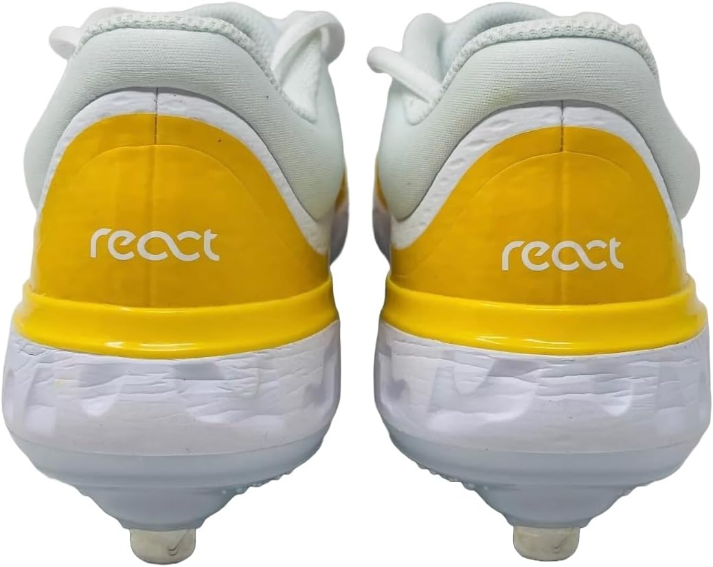 Nike Team Alpha Huarache Elite 4 Low Metal Baseball Cleats - Image 3