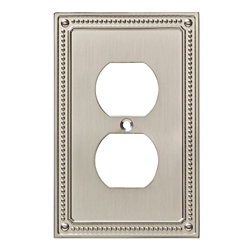 Franklin Brass Classic Beaded (1-Pack) Outlet Covers Brushed Nickel 1-Gang Wall Plate Single Duplex Switch Plates Electrical Guard W35059-SN-C