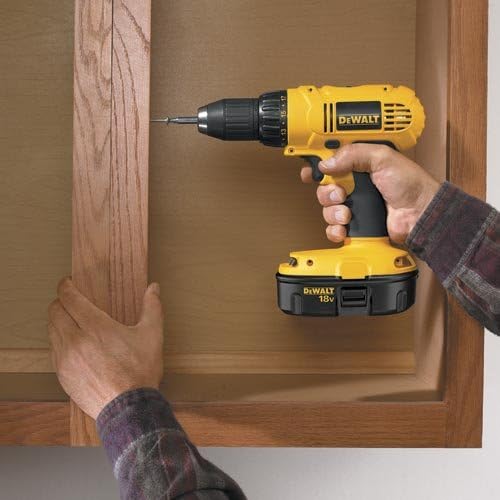 DEWALT DC970K-2 18-Volt Compact Drill/Driver Kit