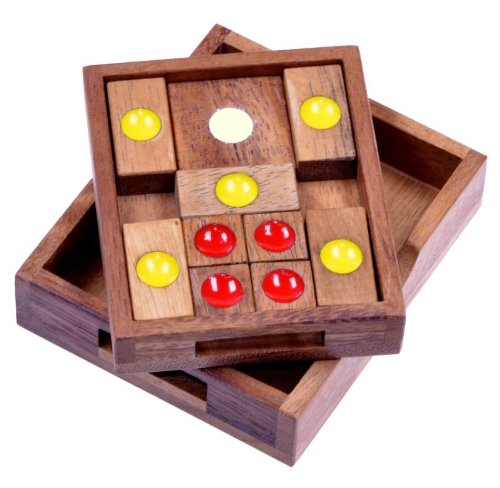 Jeu Solitaire En Bois Logoplay - Puzzle Réflexion Bouchons Rouges - Jeu De Patience Classique